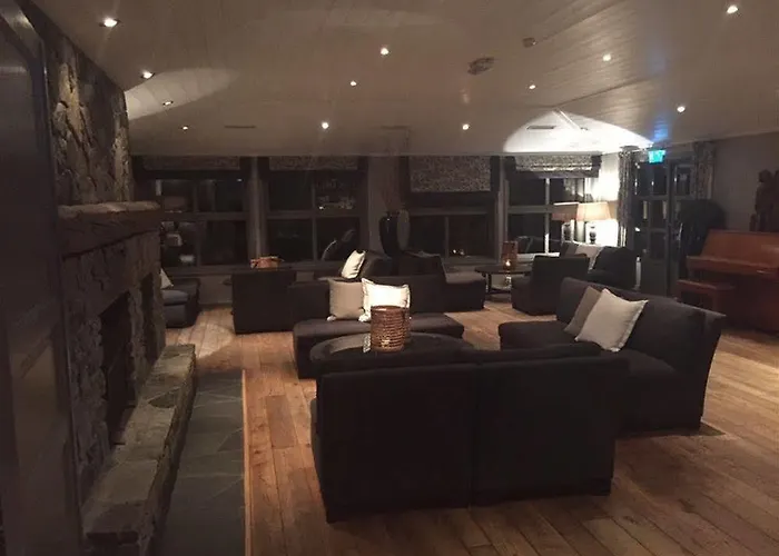 Bjornafjorden Hotell